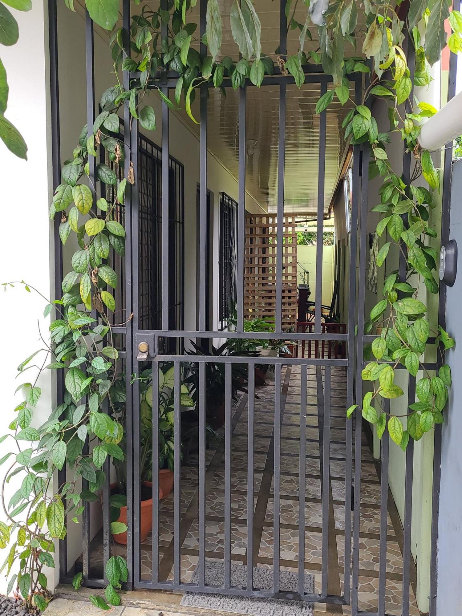 Butterfly Apartments La Fortuna Luaran gambar